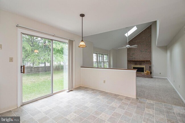 Building Photo - 620 Timber Wood Blvd