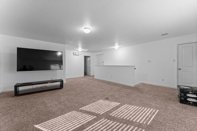 Building Photo - 18002 Sonora Brook Ln