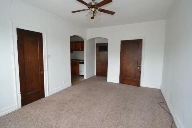 Building Photo - 4856 N Damen Ave