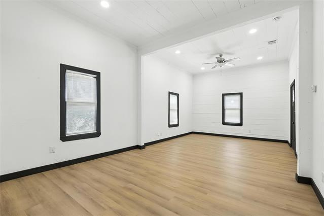Building Photo - 1124 E Hattie St