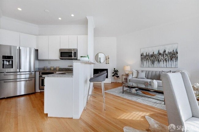 Building Photo - 1089 De Haro St