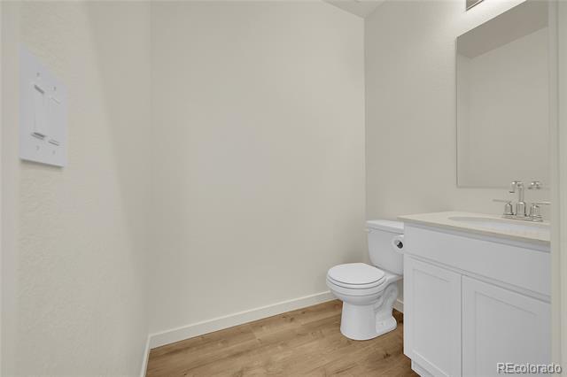 Building Photo - 427 Condor Wy