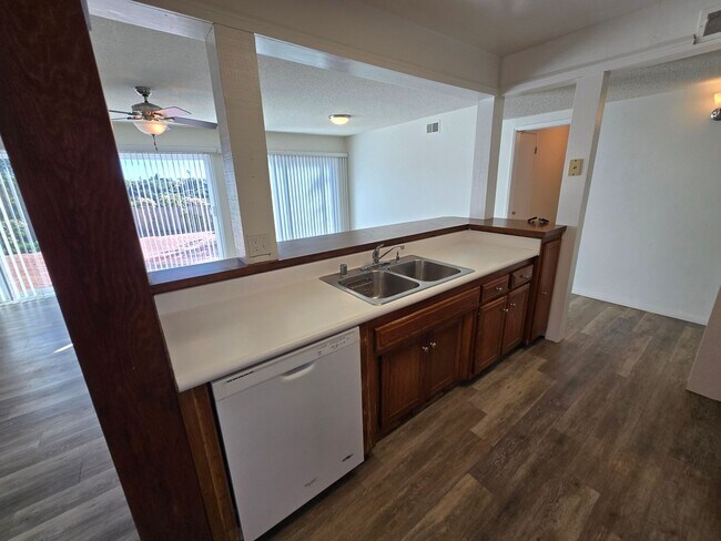 Building Photo - Clairemont 3-Br., 2 Ba. Home Cul-De-Sac