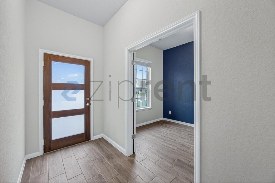 Building Photo - 14350 Gold Rush Pass