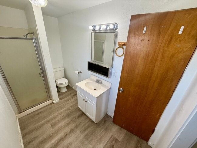 Building Photo - 1 Bedroom 1 Bathroom Clarkston - NEW RENOV...