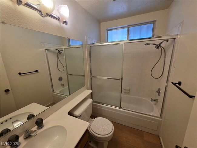 Building Photo - 321 S Bent Creek Dr