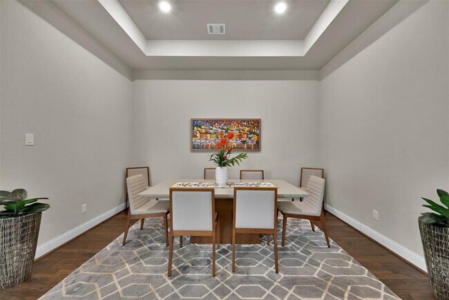 Building Photo - 4205 Grand Oaks Wind