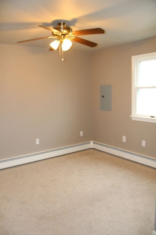 Building Photo - 130 N Mill St