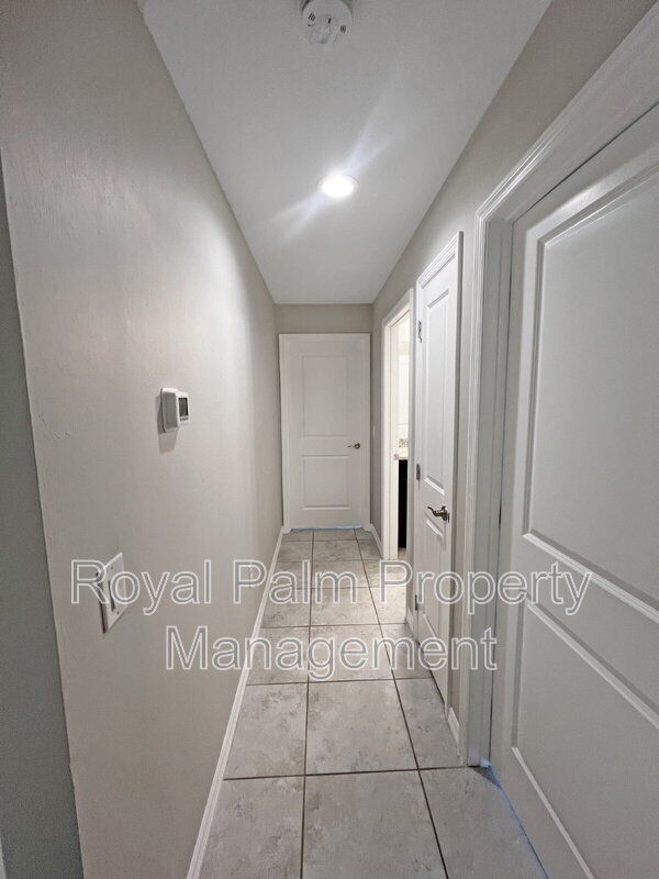 Building Photo - 2908 15th St W