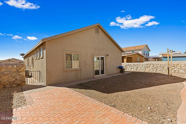 Building Photo - 7213 Copper Trail Ave