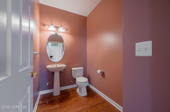 Building Photo - 539 Sophee Ln