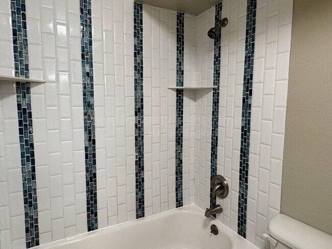 Building Photo - 9222 E Arbor Cir