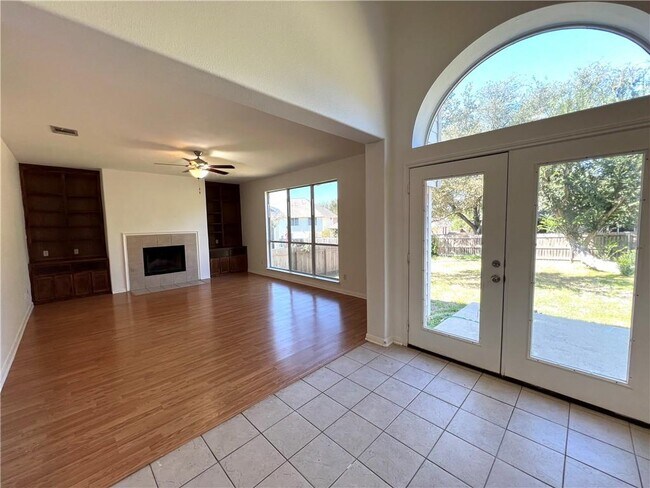 Building Photo - 3102 Dawn Mesa Ct