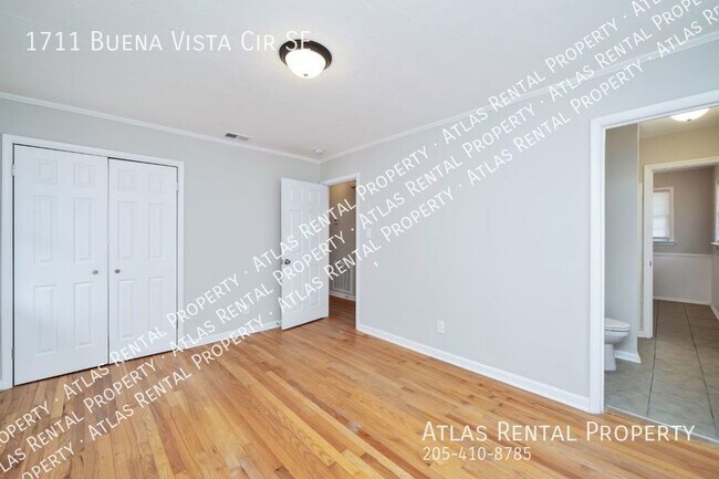 Building Photo - 1711 Buena Vista Cir SE Decatur, AL 35601