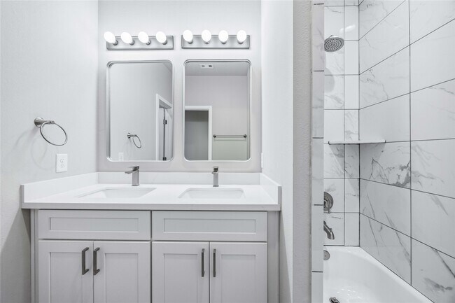 Building Photo - 8512 Farqueson St