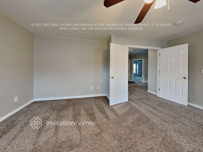 Building Photo - 4004 Flat Sedge Ln