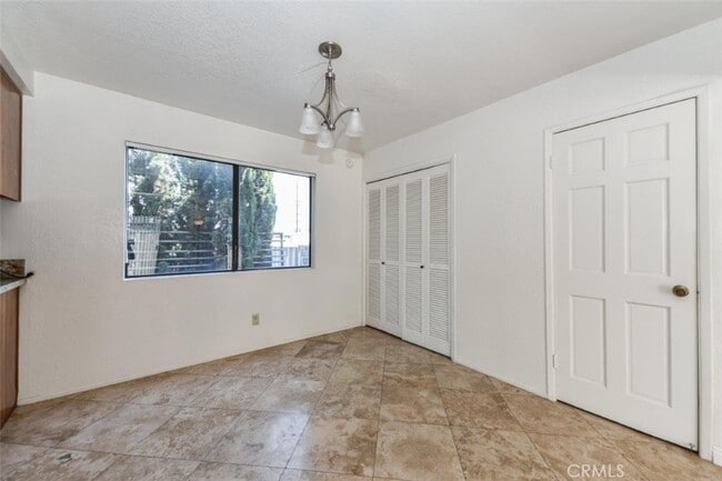 Building Photo - 1818 W 145th St
