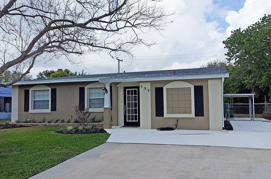 Building Photo - 344 Vesta Cir