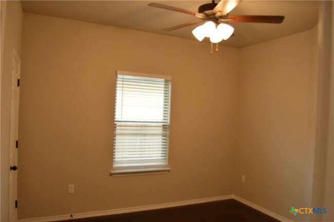 Building Photo - 1122 Stanley Wy