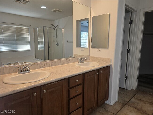 Building Photo - 6640 April Bend Ct