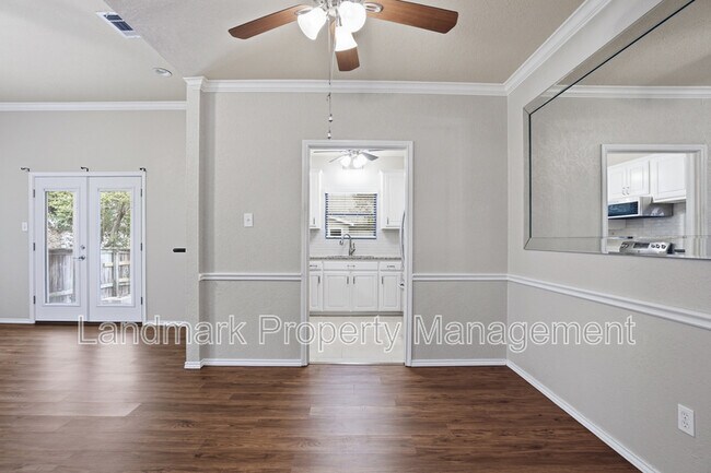 Building Photo - 5845 Water Ridge Dr