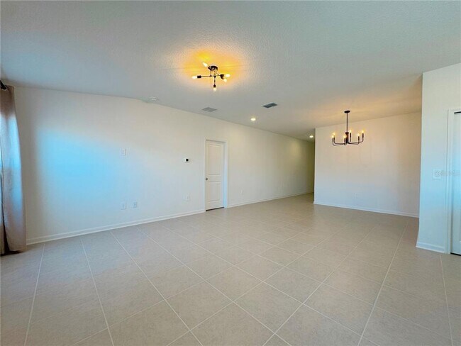 Building Photo - 2710 PIONEER Trl