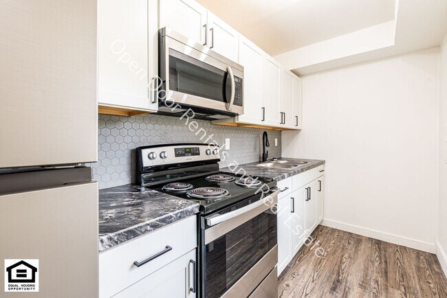 Building Photo - 1823 Griswold Dr