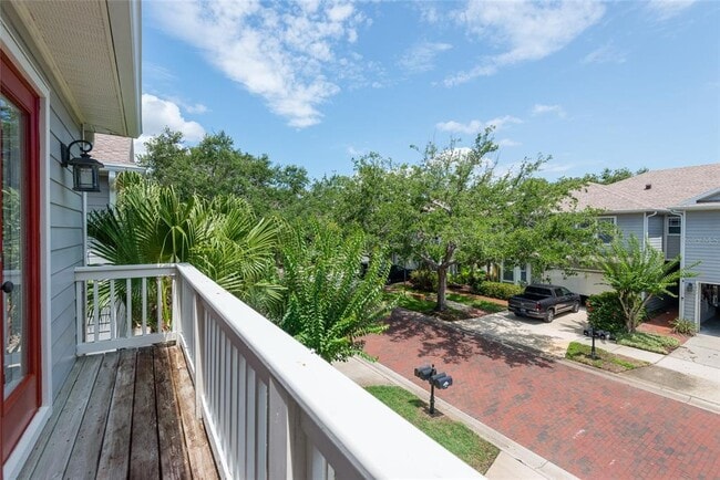 Building Photo - 2876 Bayshore Trails Dr