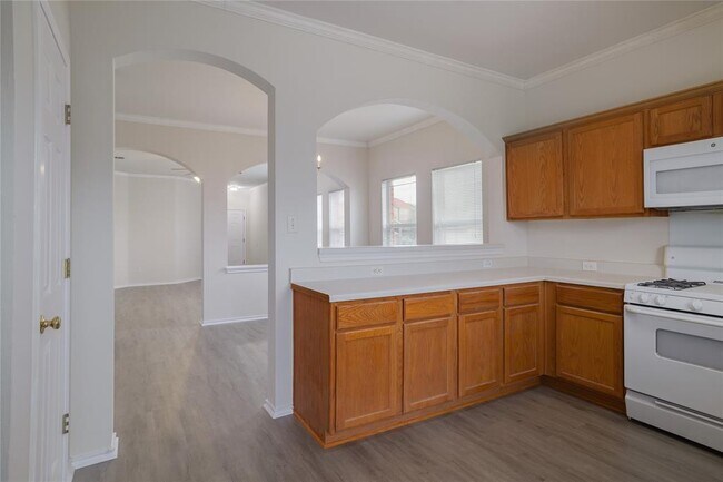 Building Photo - 1740 Amberwood Loop