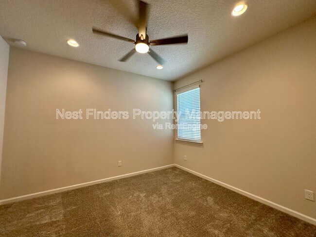 Building Photo - 282 Little Bear Run