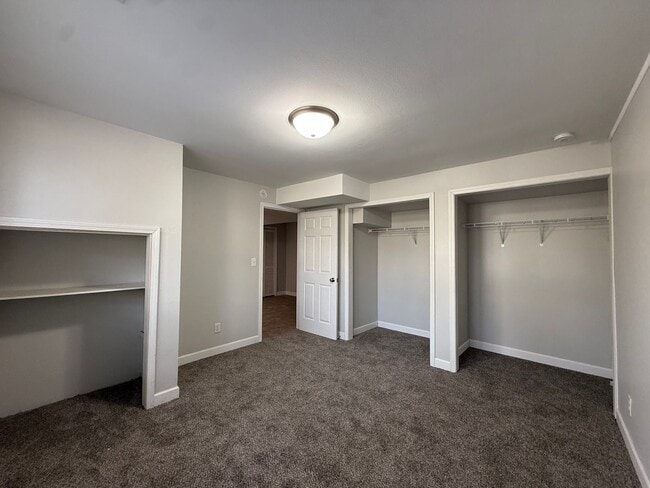 Building Photo - $3,200 | 5 Bedroom, 3 Bathroom House | No Pets | Available for Immediate Move In!