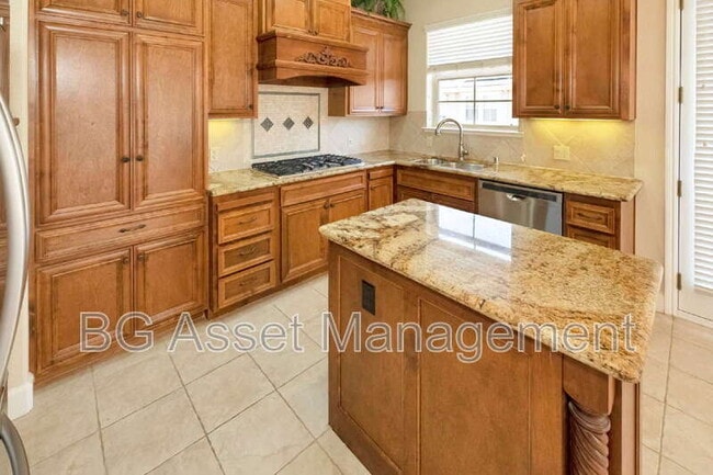 Building Photo - 1240 Sonata Dr