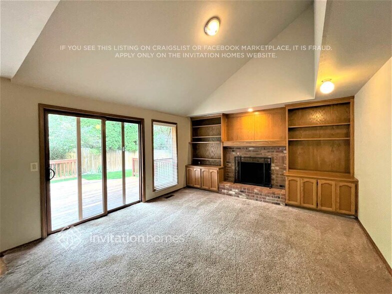 Building Photo - 12710 SE 252 Pl