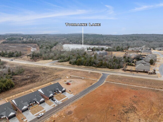 Building Photo - 3 BEDROOM DUPLEXES IN CHAFFEE CROSSING!