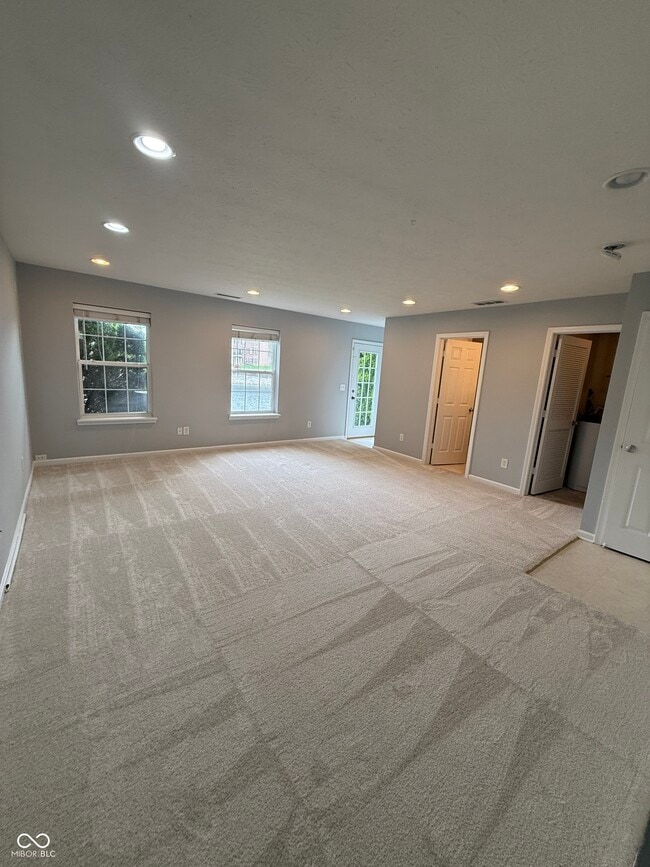Building Photo - 12028 Esty Way