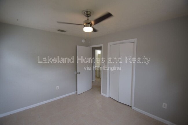 Building Photo - 1213 W Patterson St