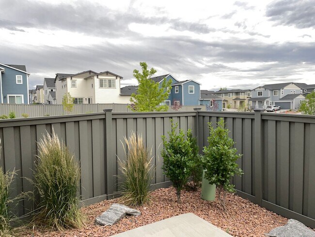 Building Photo - 5829 Spring Breeze Dr