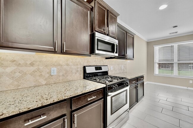 Building Photo - 3515 Big Hickory Ct