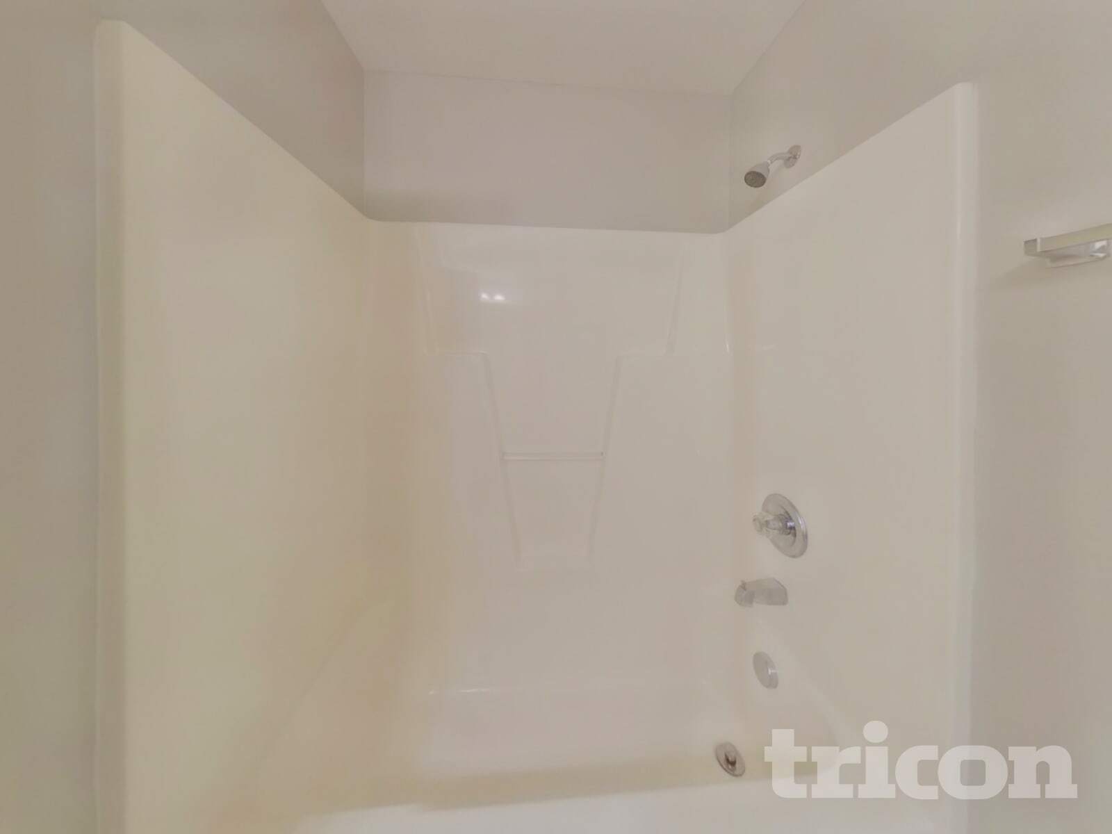 Building Photo - 420 Hedge Grove Ln