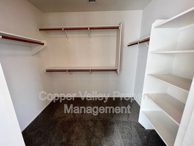 Building Photo - 11525 W Palm Brook Dr