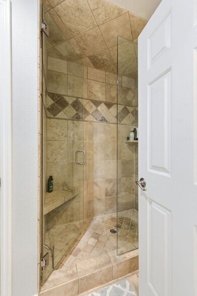 Building Photo - 3861 Silver Spur Cir