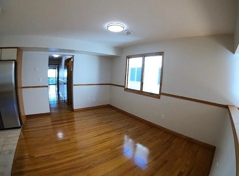 Building Photo - 150 Chestnut St