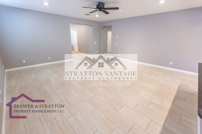 Building Photo - 4118 E Hoot Owl Trail