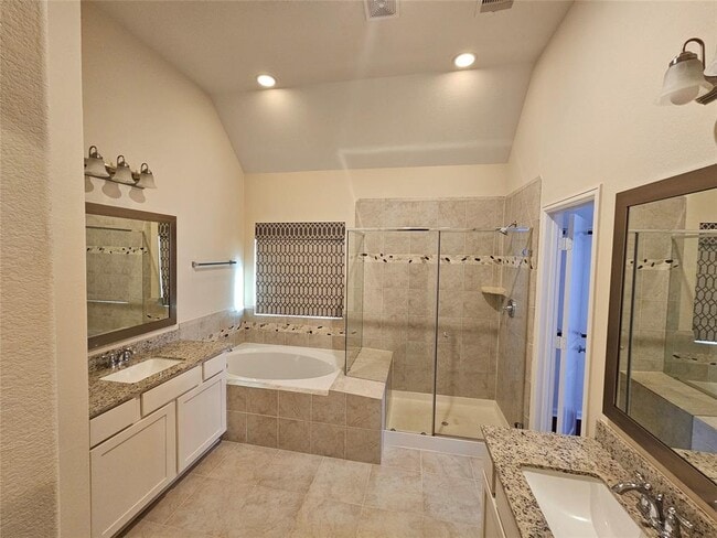 Building Photo - 9610 Knights Station Dr