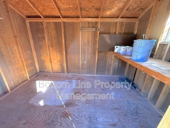 Building Photo - 10226 Highland Creek Cir