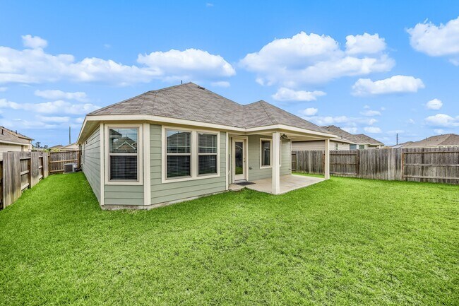 Building Photo - 723 Larkspur Shadow Dr