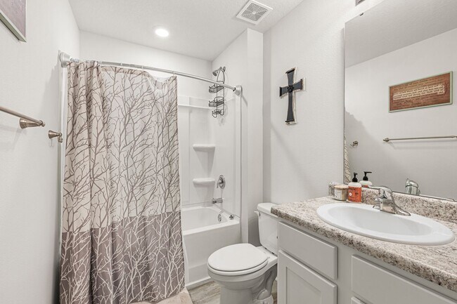 Building Photo - 5843 Belmont Stakes Rd