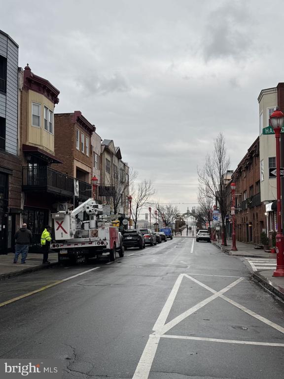 Building Photo - 146 South St