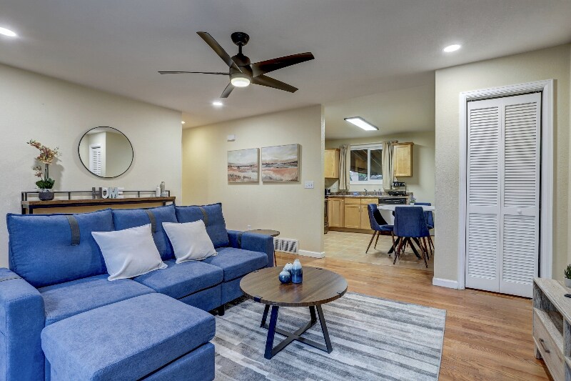 Building Photo - 7777 Umatilla St