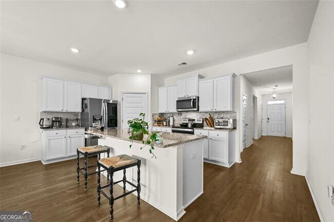 Building Photo - 120 Echo Ct